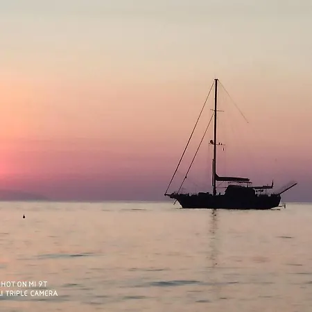 Apartamento Mare E Monti